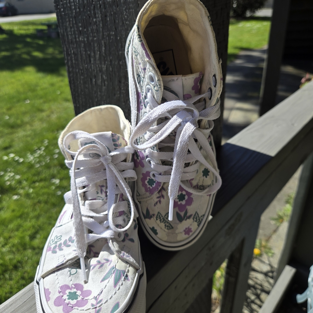 Vans High-Top Sneakers White with Purple Floral Print